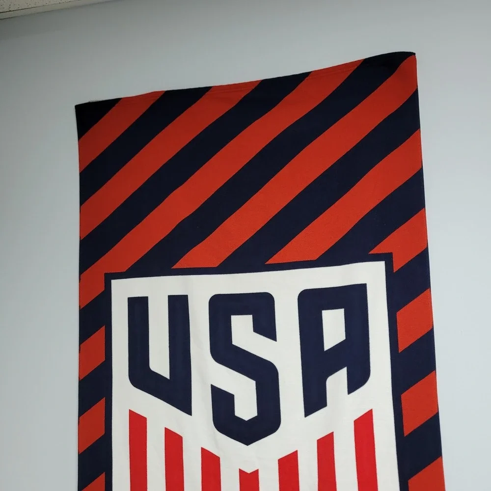 Official USMNT USA  Mens Soccer Beach Towel Microfiber 35x72.5